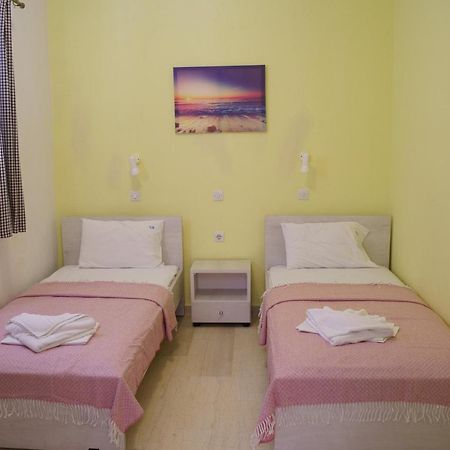 Sigma Hotel Paralia Vrachou Eksteriør billede