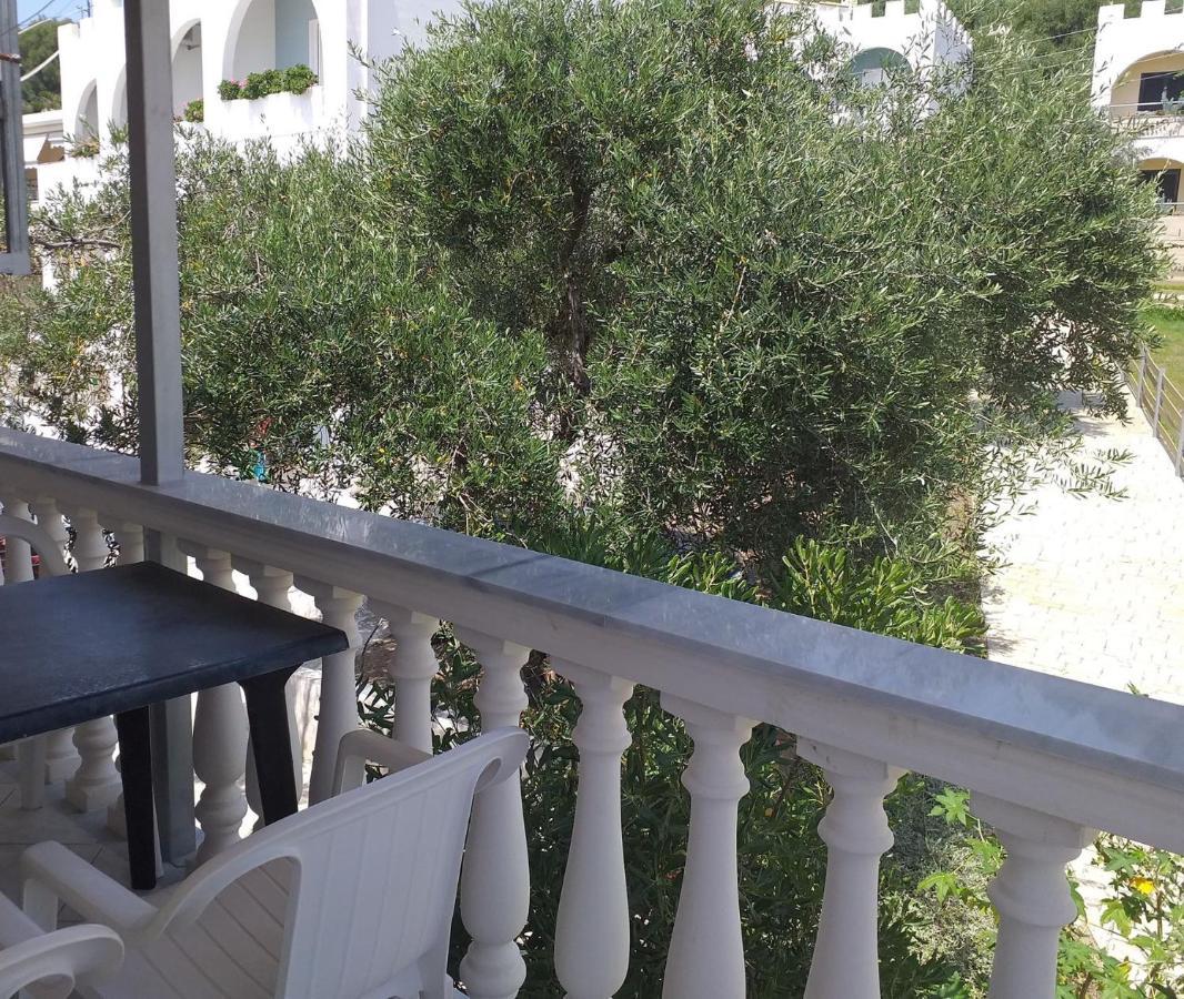 Sigma Hotel Paralia Vrachou Eksteriør billede